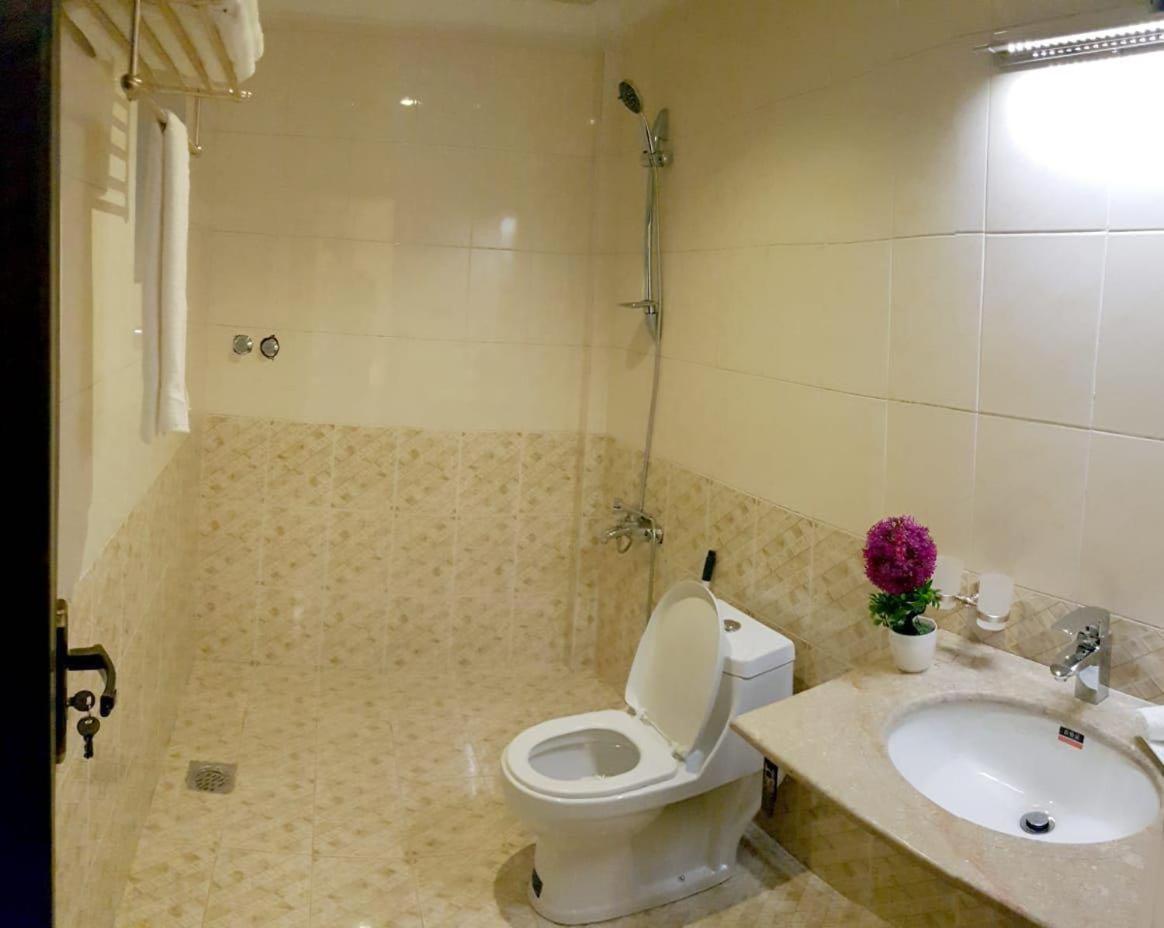 Triple One Hotel Suites Abbottabad Exterior foto