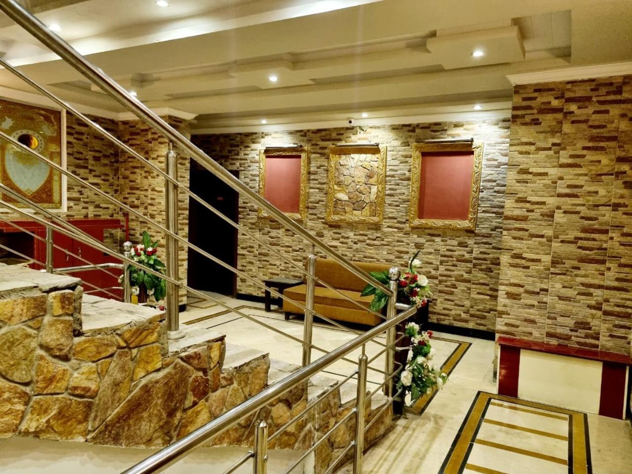 Triple One Hotel Suites Abbottabad Exterior foto